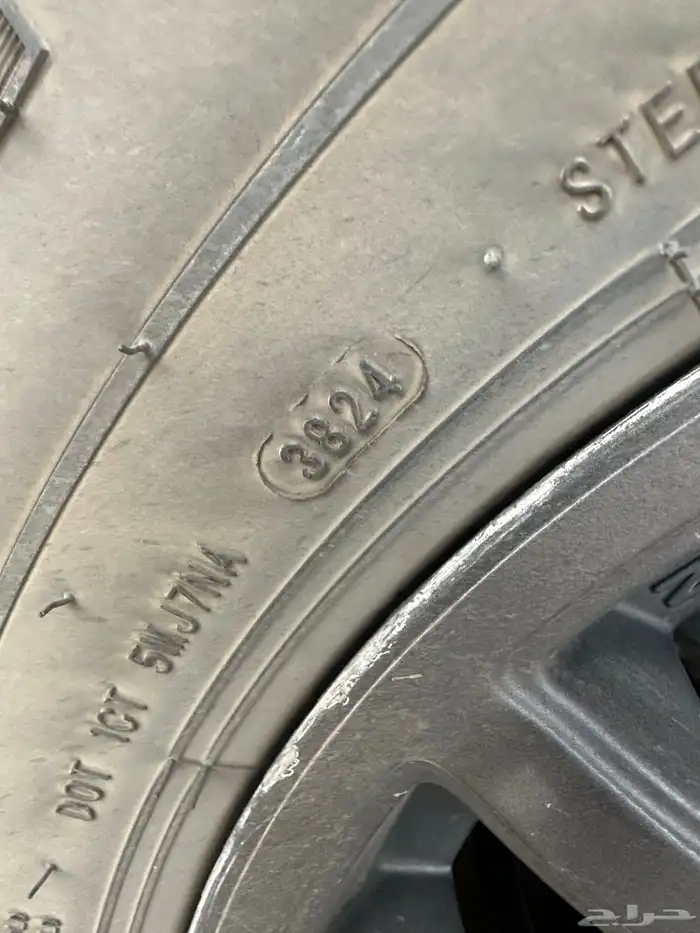 جنوط بكفراتهم اصلي لجكسار لاندكروز 4