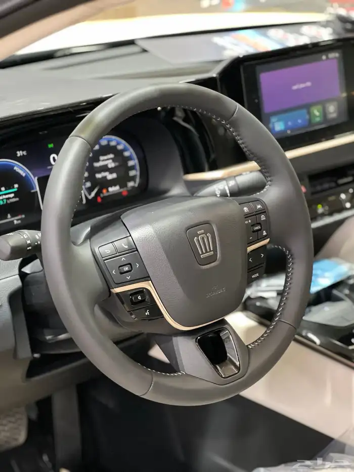 تويوتا   كروان برستيج هايبرد 2026 جديد سعودي 146.600شامل 9