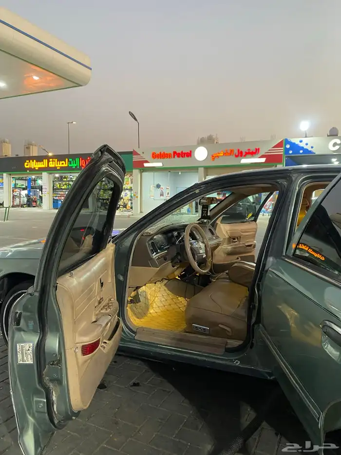 فورد فكتوريا مستعجل 1997 97 28