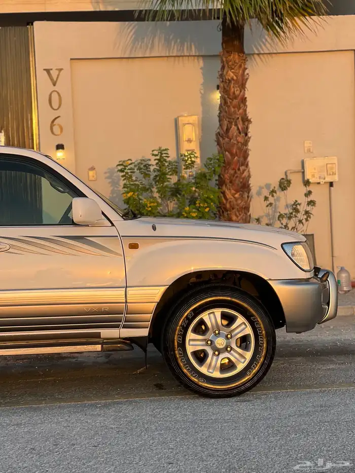 لاندكلوزر VX.R 2003 نضيف 22