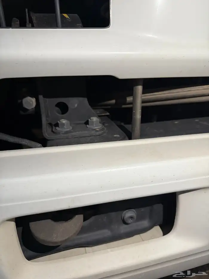 ايسوزو دينا سوبر جامبو مخزنه 2012 للبيع 23