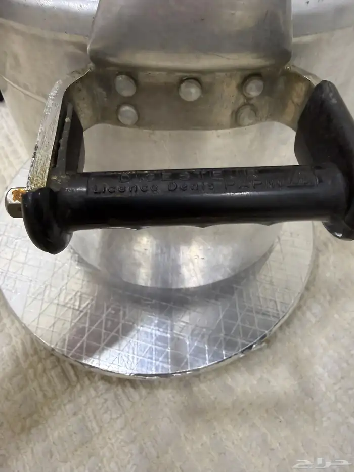 كاتم سب فرنسي حجم 15 لتر 6