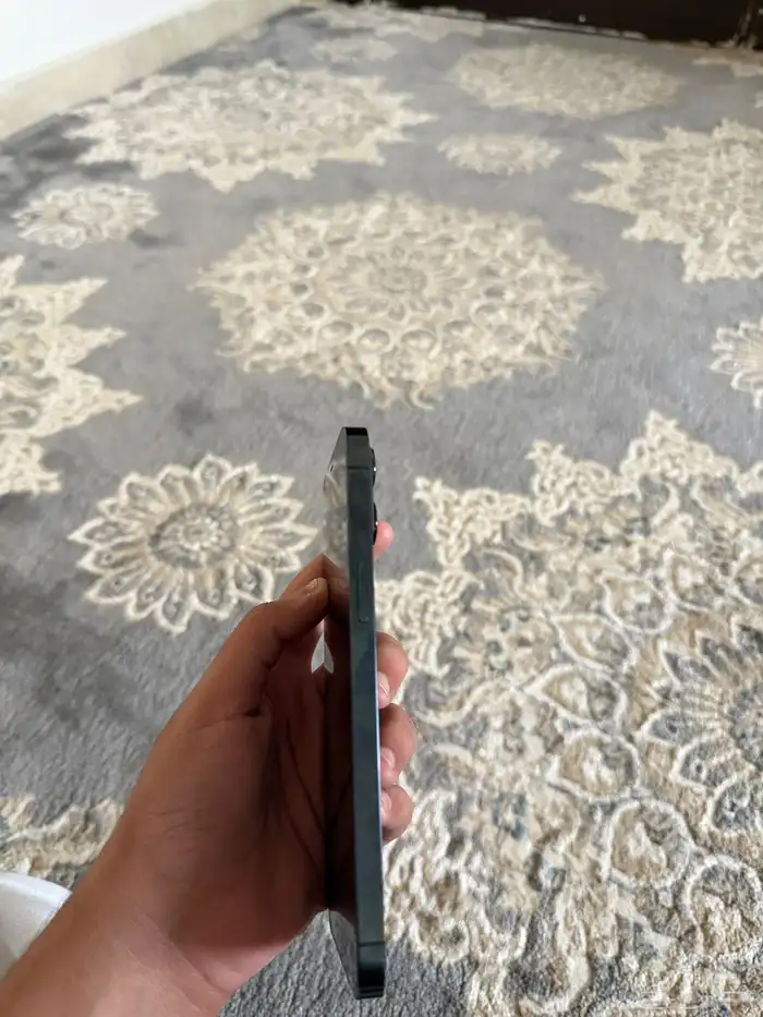 جوال ايفون 12برو ماكس 2