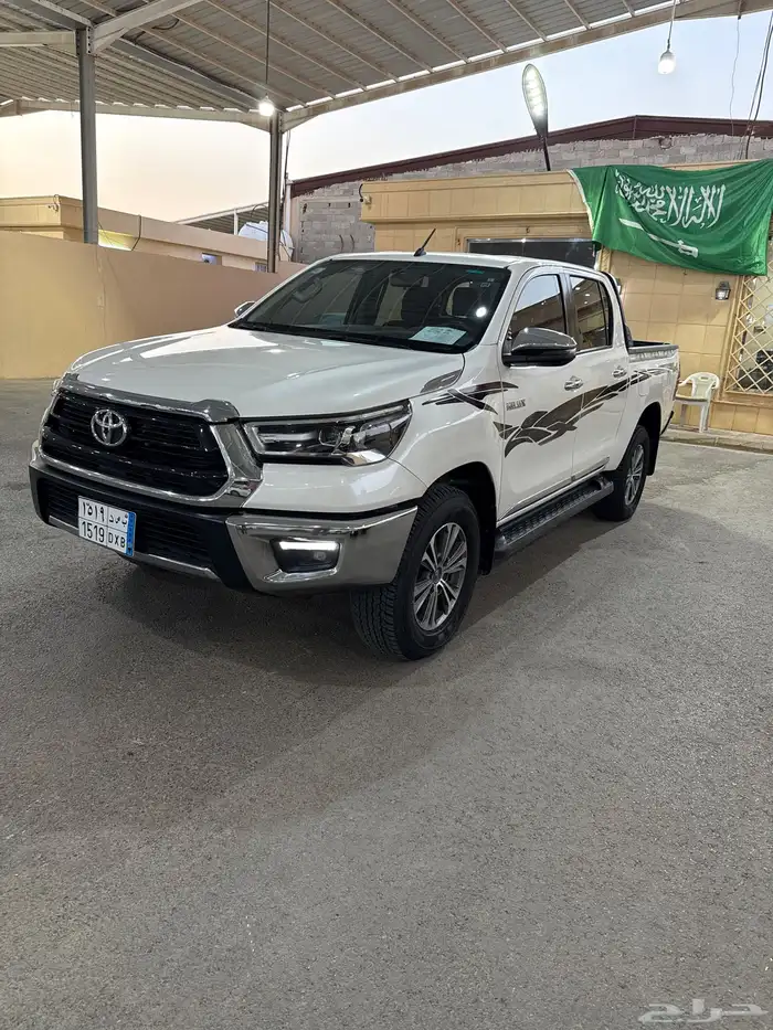 تويوتا هايلوكس غمارتين دبل اتوماتيك موديل 2022 0