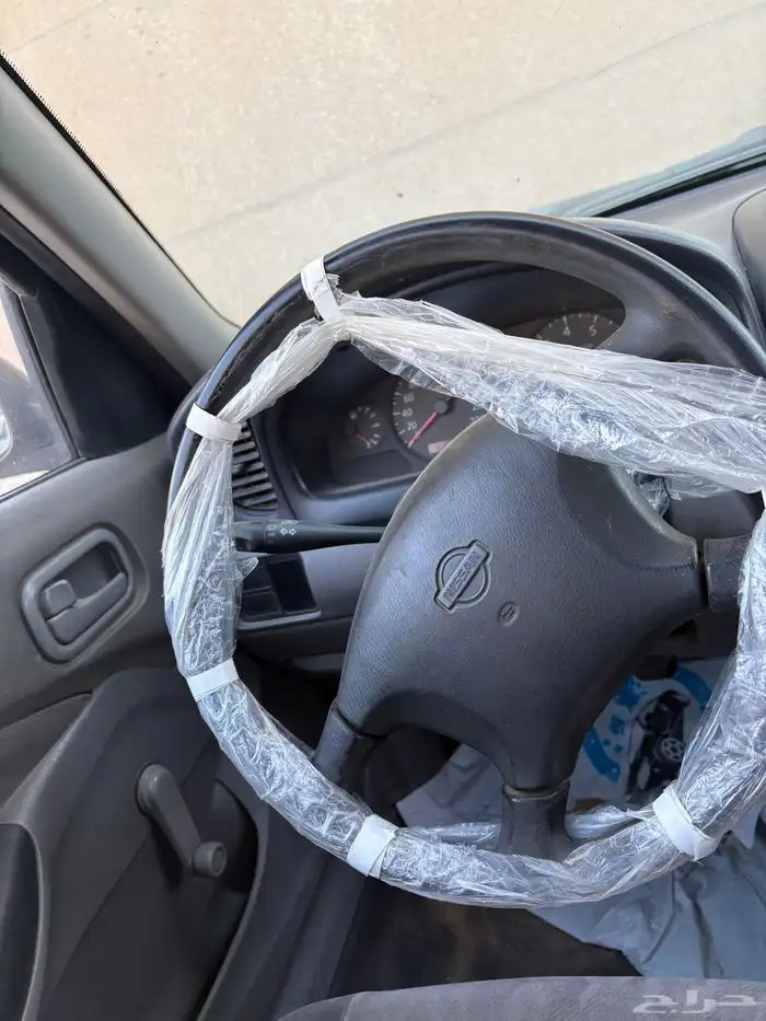 صني نيسان 2002 7