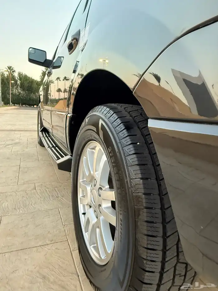 فورد اكسبديشن 2014 نظيف 3