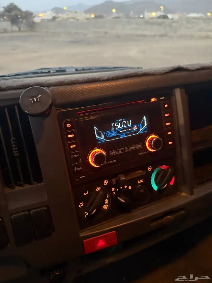 ايسوزو دينا سوبر جامبو مخزنه 2012 للبيع 15