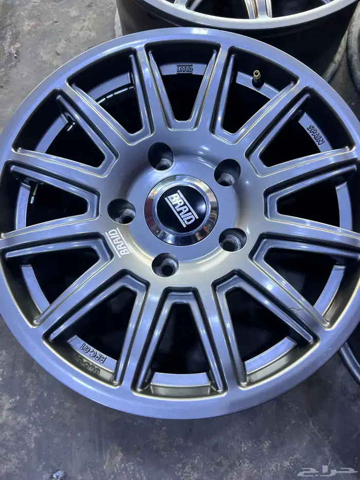 جنوط برايد جيب لند كروزر إصدار الجديد 5 مسمار مقاس 17 4