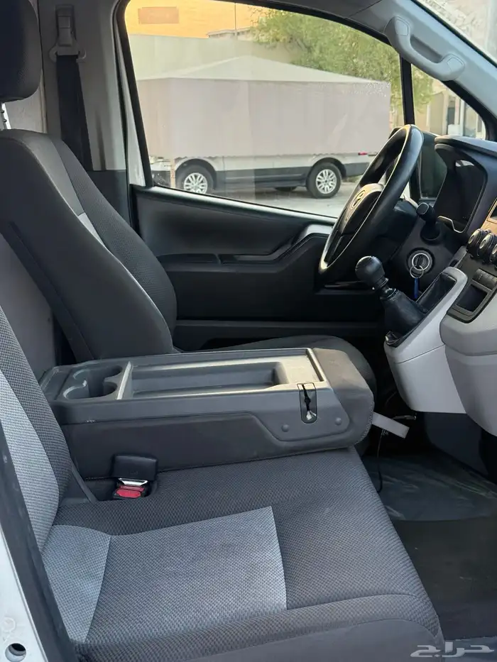 تويوتا _ باص هايس ثلاجة موديل 2020 15