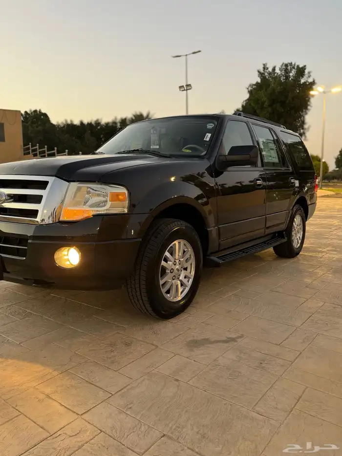 فورد اكسبديشن 2014 نظيف 54