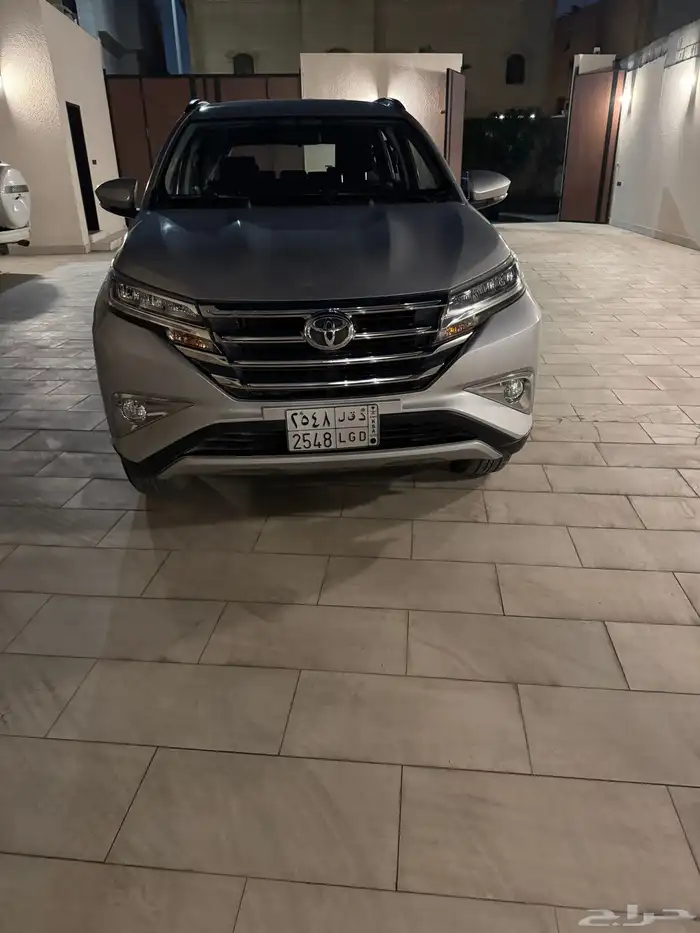 تويوتا راش لون فضي بدون رش 0