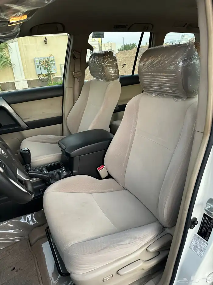 جيب برادو تويوتا 2011 TXL مخزن بدي ومحركات وكالة 36