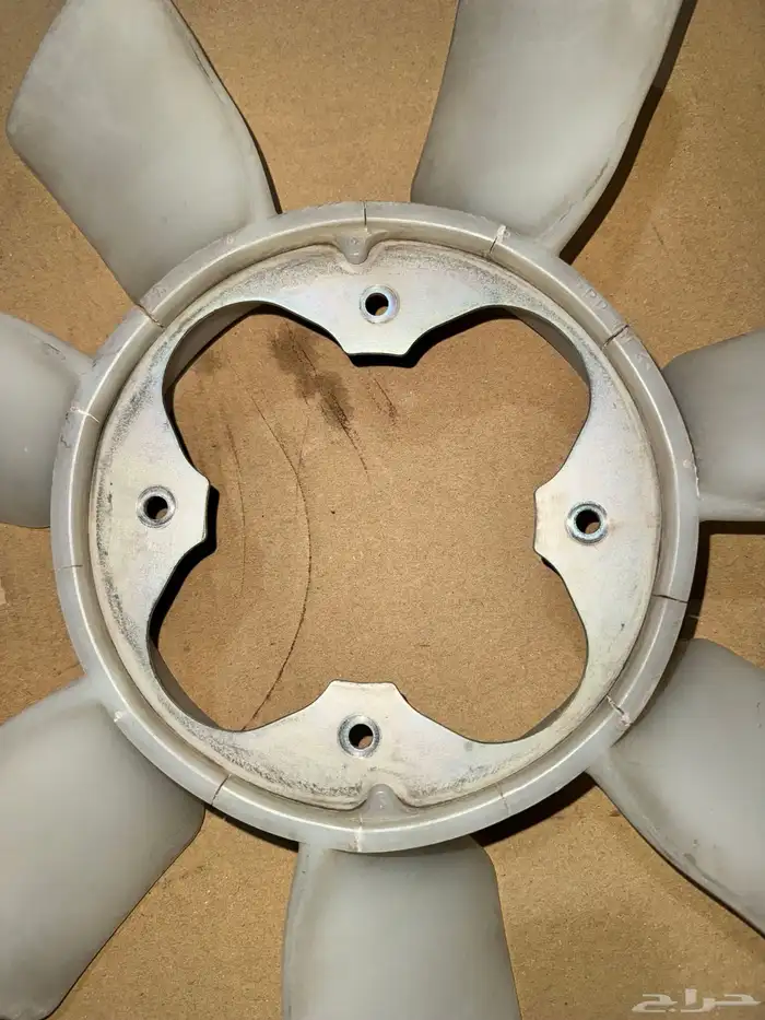 قطع غيار هايلكس 17