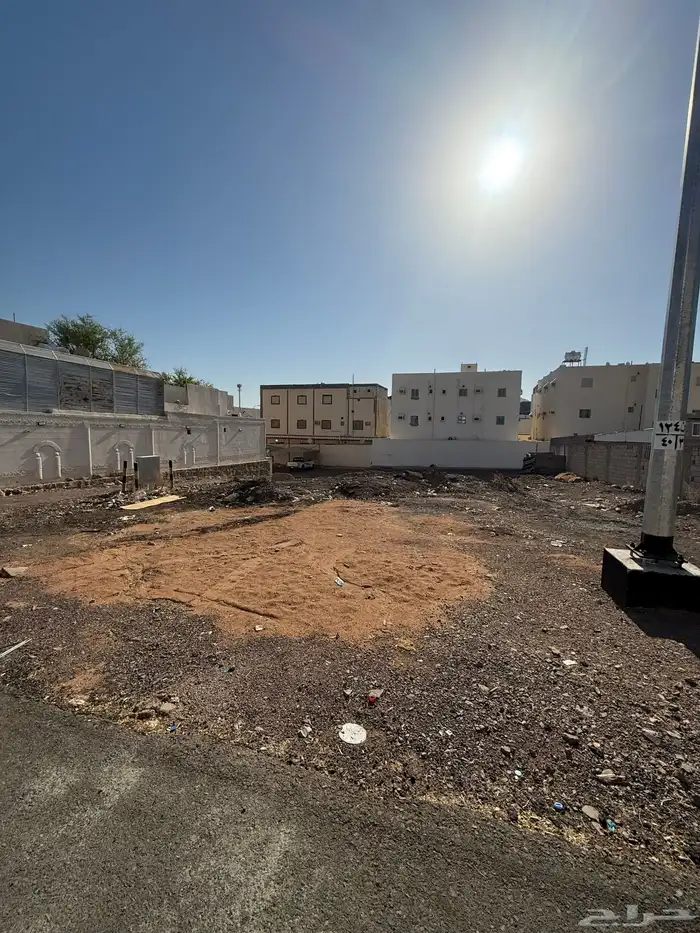 للبيع ارض في حي الربوة (الزهرة) م580 ثلاث واجهات 6