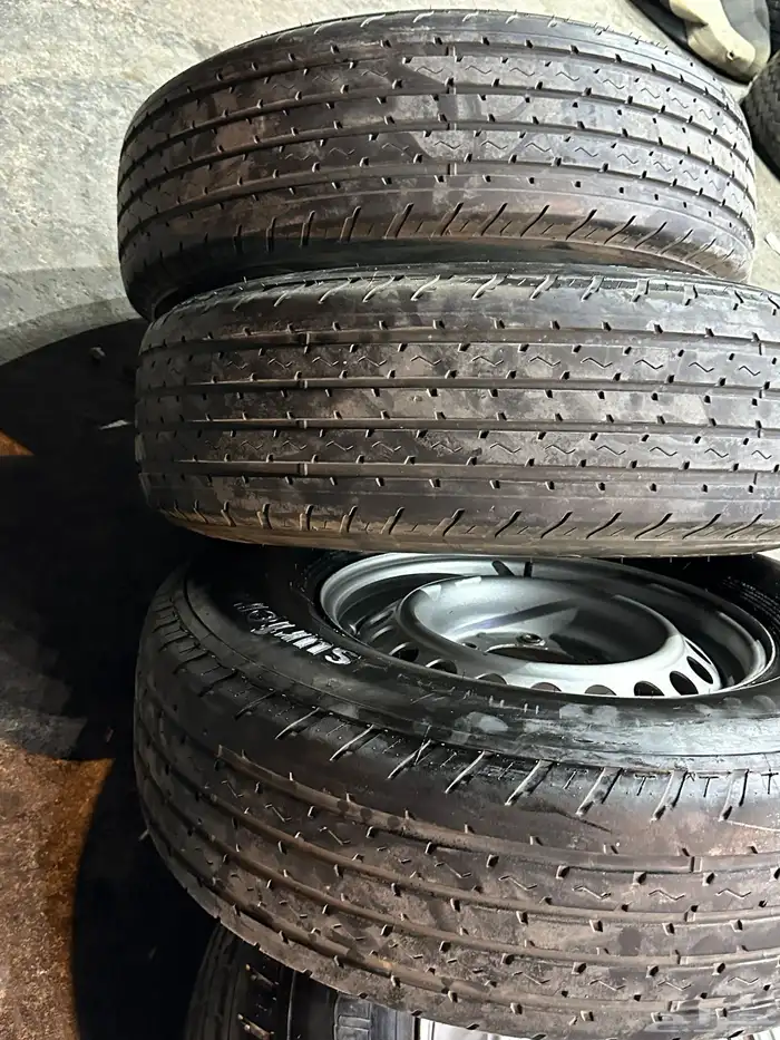 كفرات شاهين هامان مع جنوط هلل خمسه مسمار مقاس 17 جيب 1