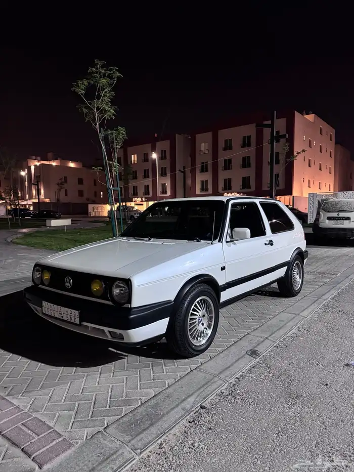 فولكس واجن جولف MK2 كلاسيك 0