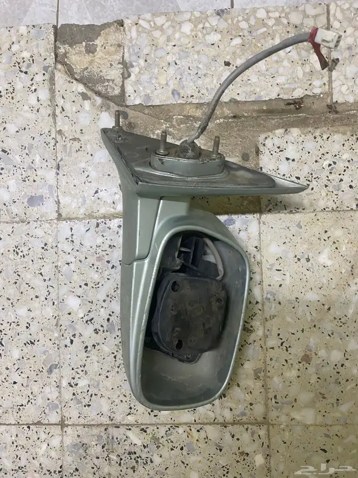 قاعدة مراية كامري 0