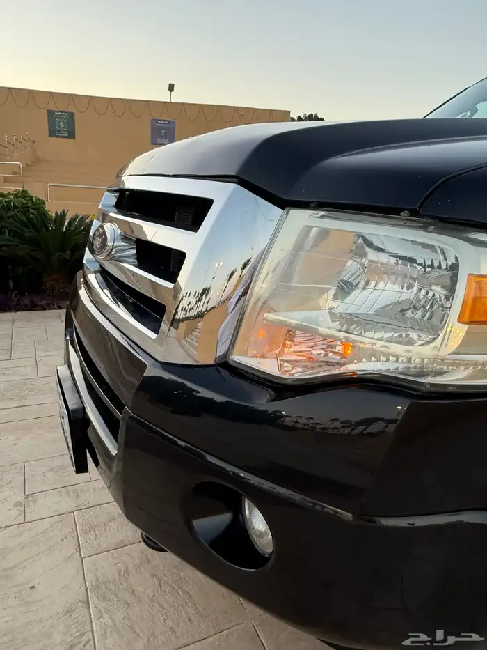 فورد اكسبديشن 2014 نظيف 8