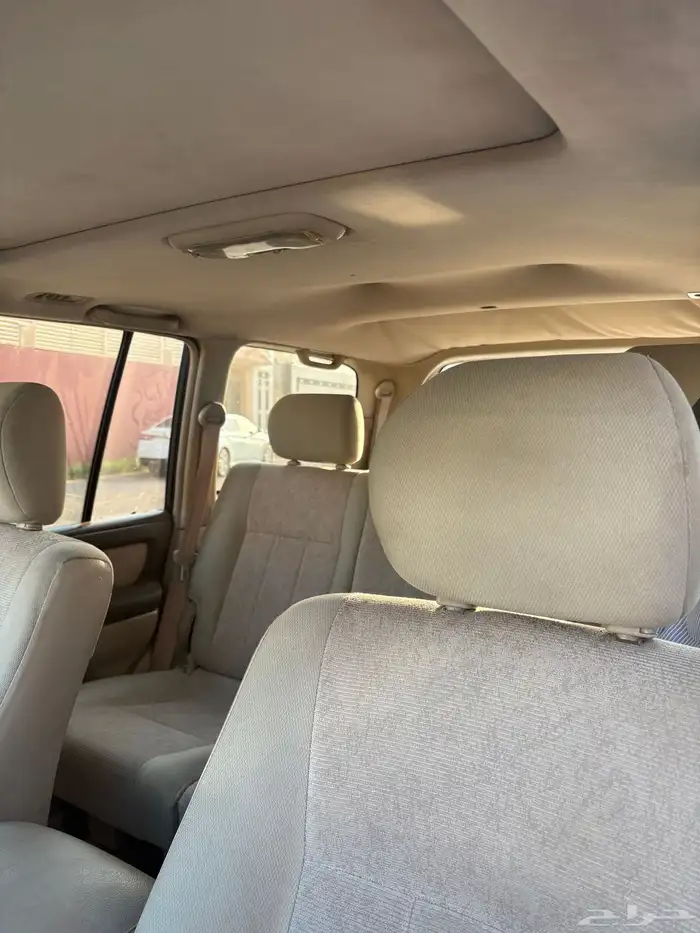 جيب لاندكروزر موديل 2004 5