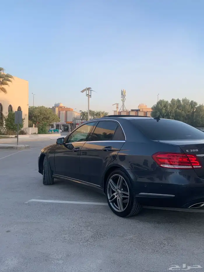 مرسيدس E300 18