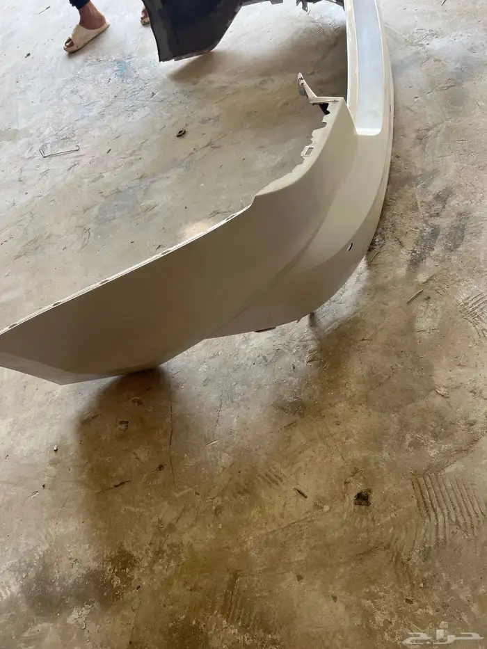 صدام كامري خلفي اصلي وكاله 2025 4