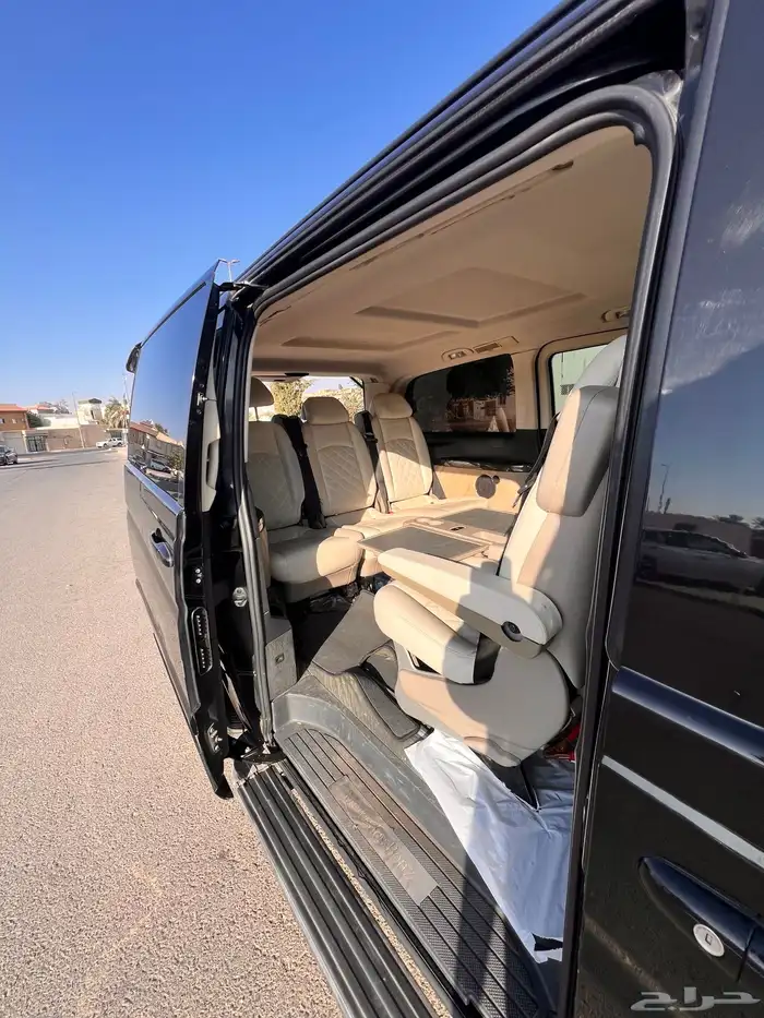 باص مرسيدس فان بنزين 2014 21