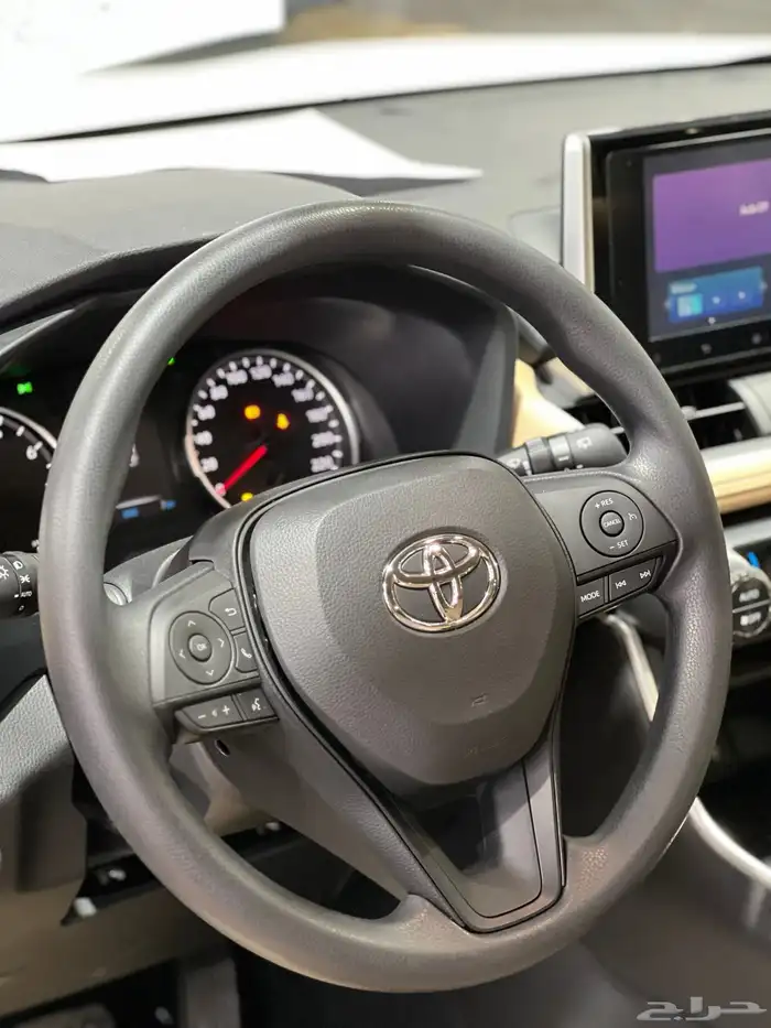 تويوتا   راف فور XLE بنزين فتحة 2024 جديد سعودي 112.000شامل 10