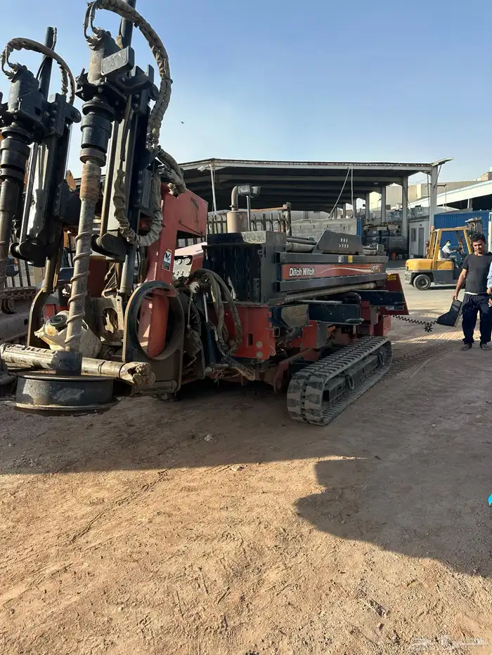 للبيع ماكينة ثقب افقي 11