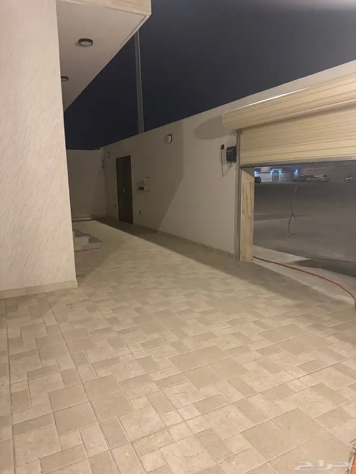 للبيع فيلا جاهزة للسكن قريبة من شارع الامام البخاري 0