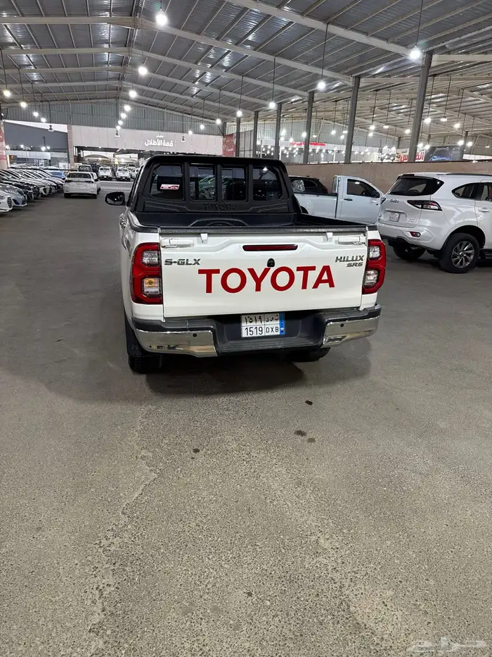 تويوتا هايلوكس غمارتين دبل اتوماتيك موديل 2022 5