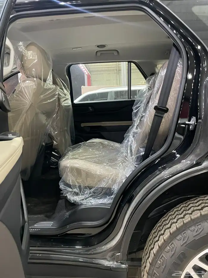 فورد ايفرست 2025 XLS ديزل دبل 7 مقاعد توكيلات الجزيره- 2.0D 25