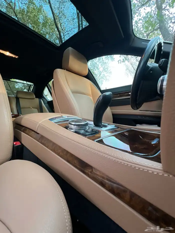 مخزن BMW 730LI الناغي 2015 مواصفات خاصة 69