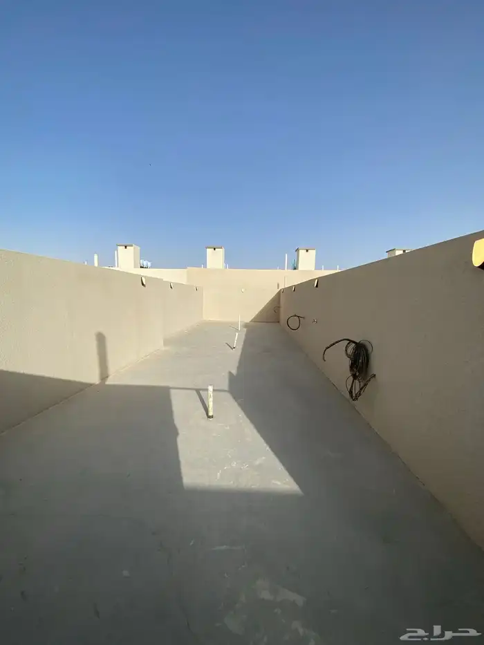 للبيع شقق في مخطط الراجحي تشطيب فاخر 6 غرف 550 الف 22