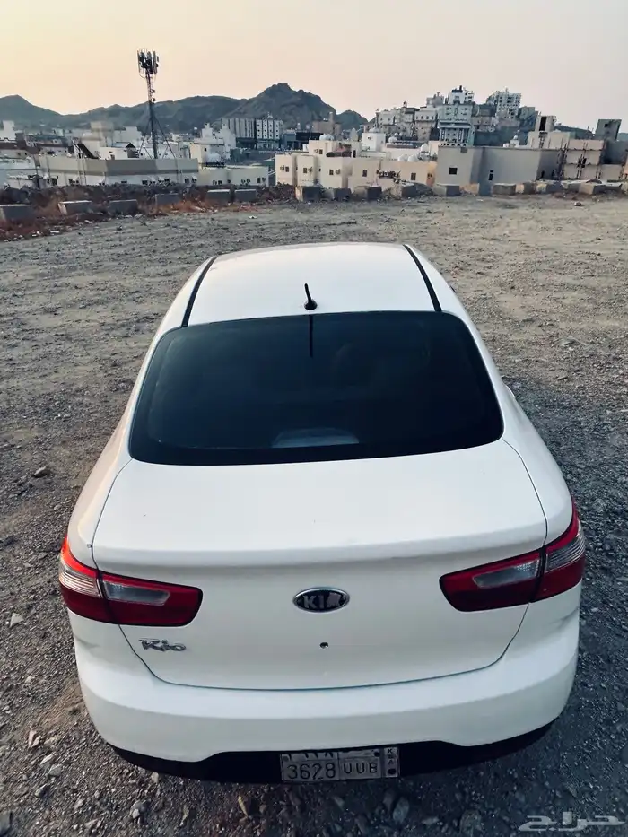 كيا ريو 2013 9