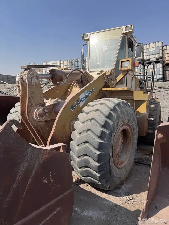 مجموعة معدات للبيع كلها شغلات 8