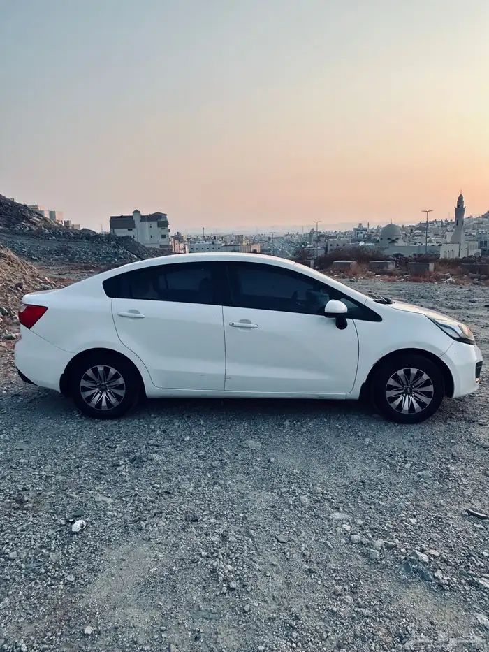 كيا ريو 2013 2