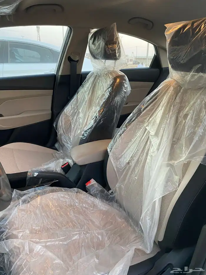 هيونداي اكسنت 2023 بحالة المصنع ( مخزنة ) محرك 1.6 13