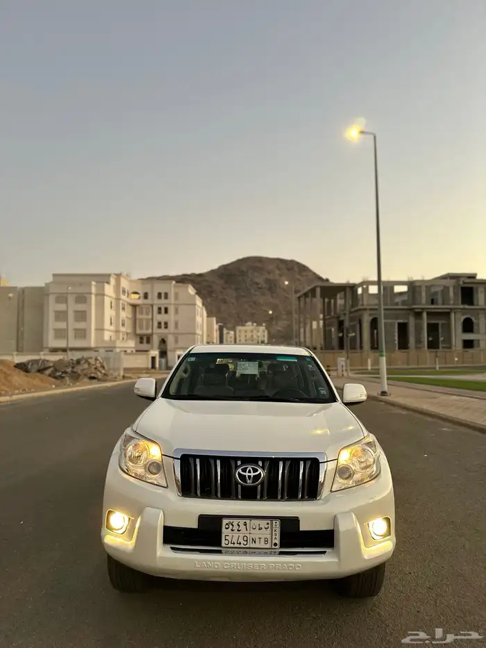 جيب برادو تويوتا 2011 TXL مخزن بدي ومحركات وكالة 1