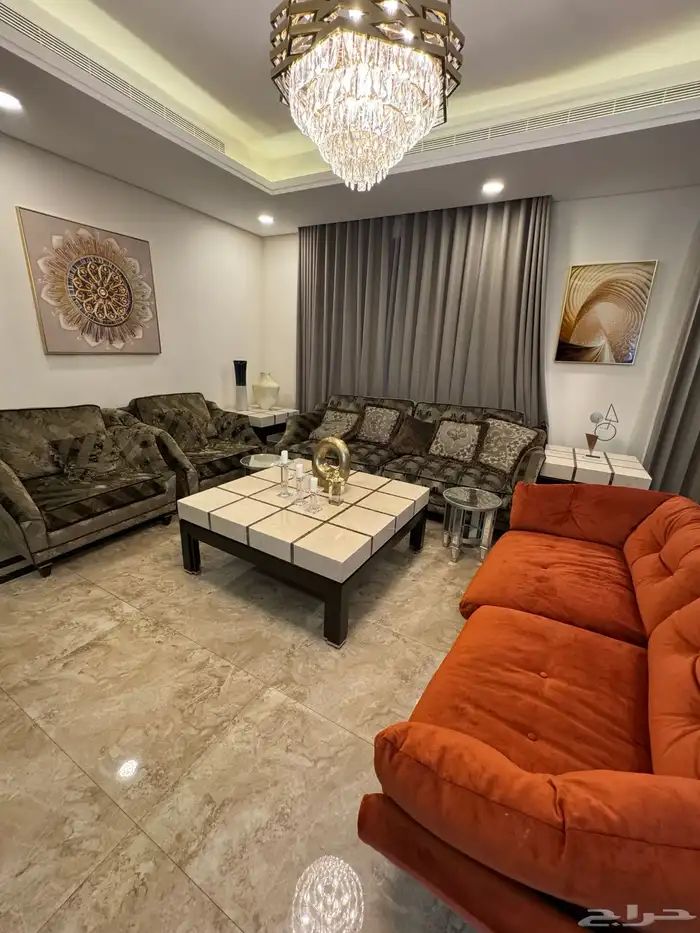 فيلا روف راقية للإيجار حي النهضة 9