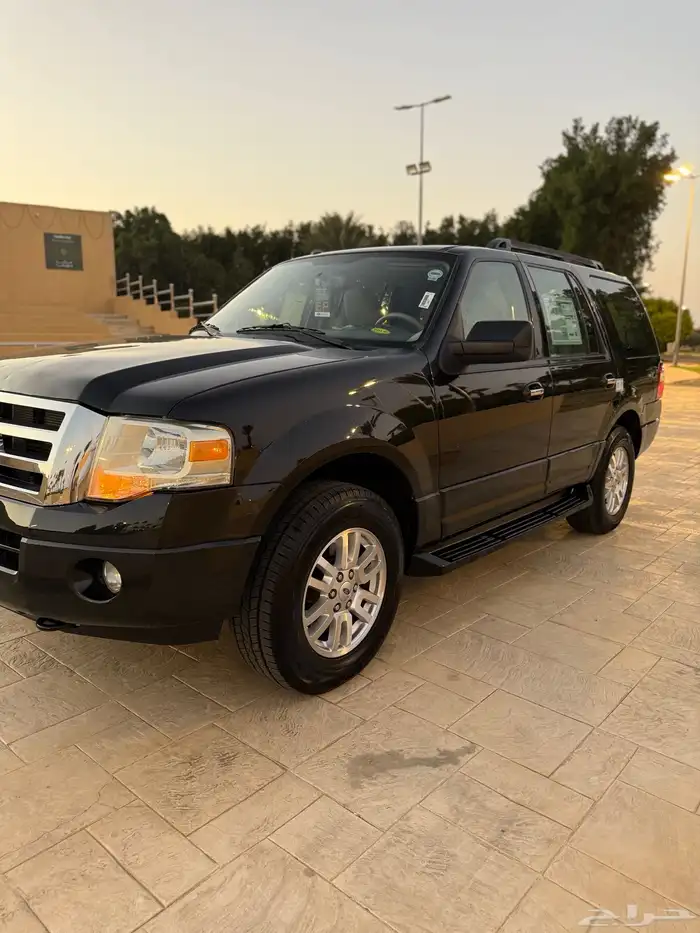 فورد اكسبديشن 2014 نظيف 52