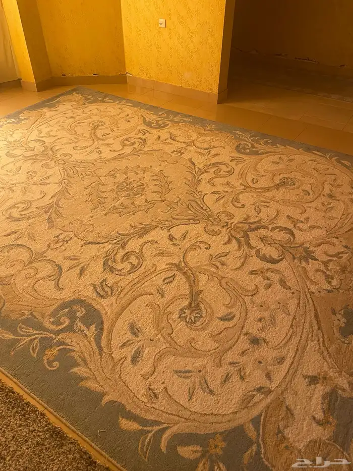 للايجار دلال ومباخر فاخره جدا وللبيع زوليه 3 3 6