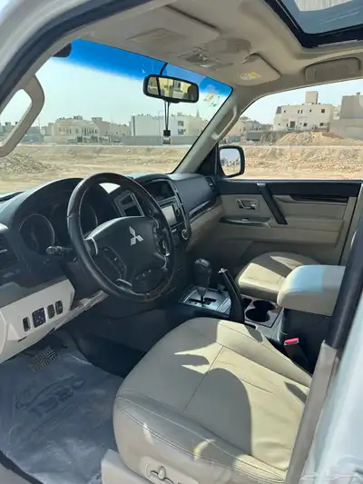 باجيرو 2016 فل كامل 3.8 index