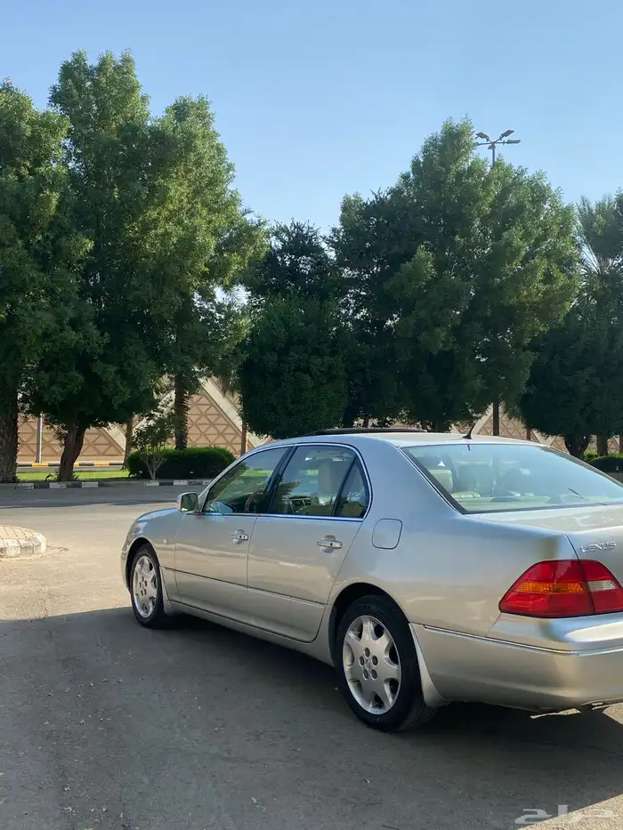 لكزز430 Ls2001 للبيع 0