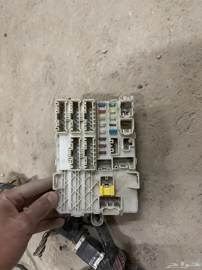 للبيع ضفيرة هايلكس 1