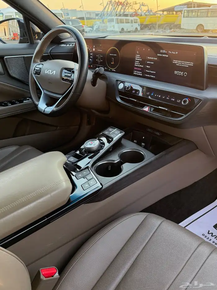 كيا K8 بنورما اعلا مواصفات 2022 بحالة الوكاله للبيع 11