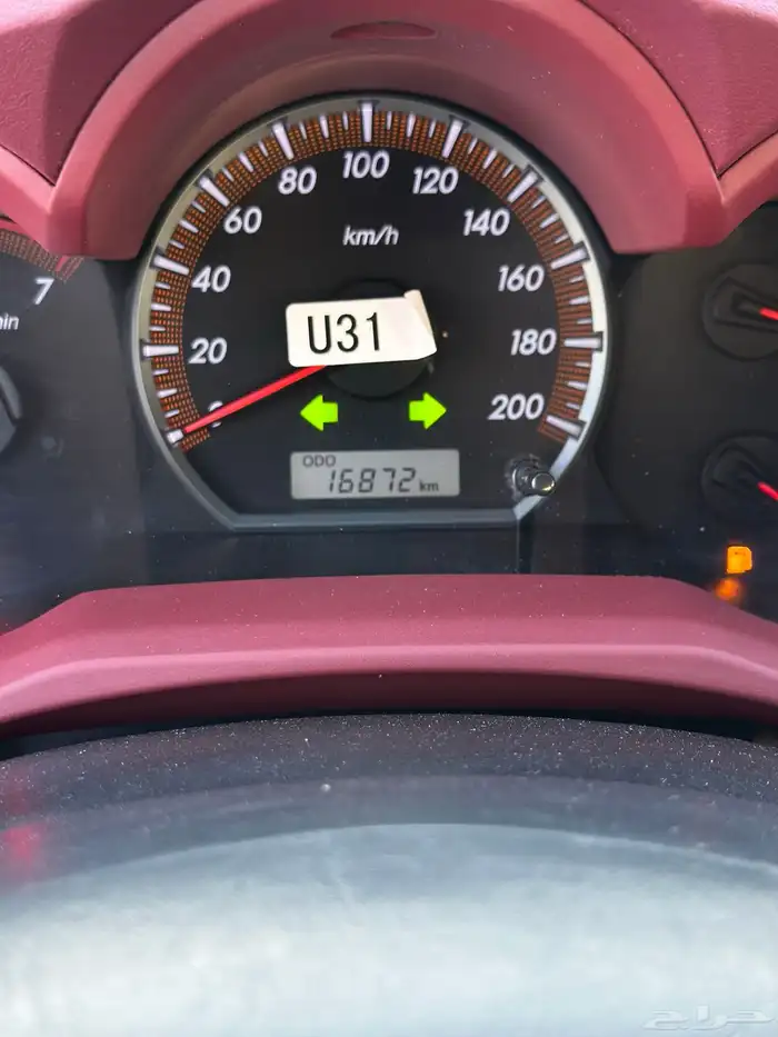 هايلوكس غمارتين بنزين مديل 2015 GLX مخزن 9