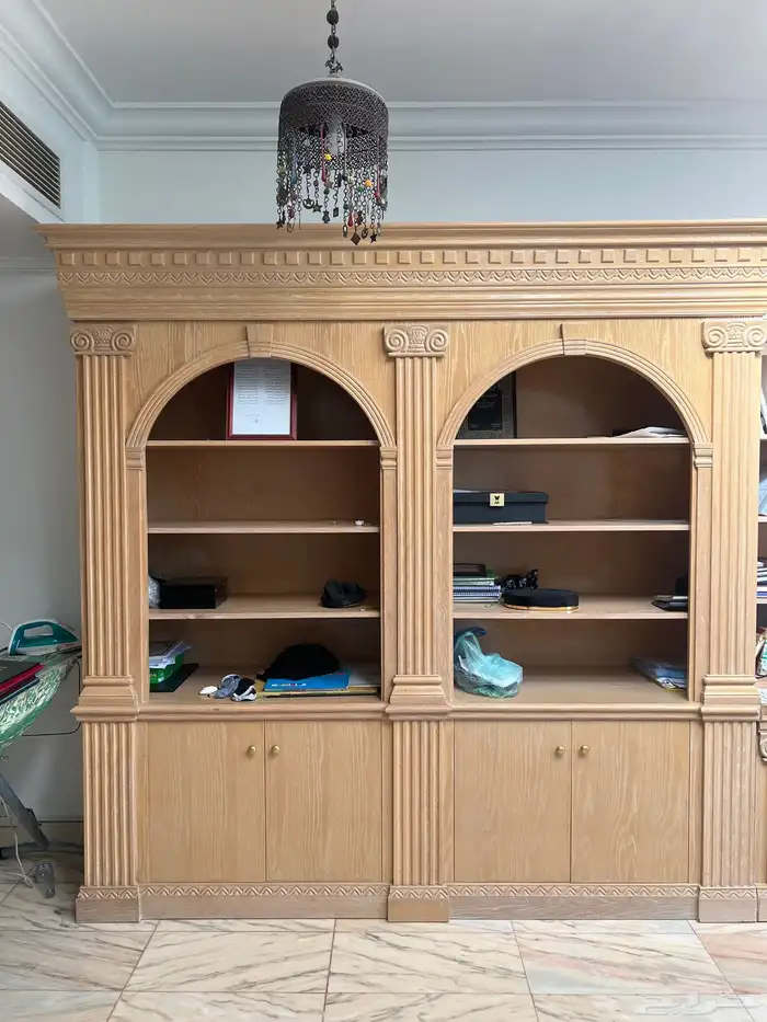 مكتبة للبيع 0