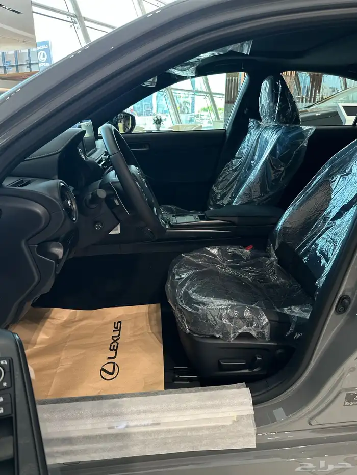 لكزس IS F بلاك ادشن 2025 27