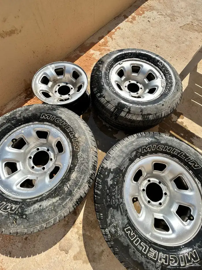 جنوط نيسان فتك حديد 0