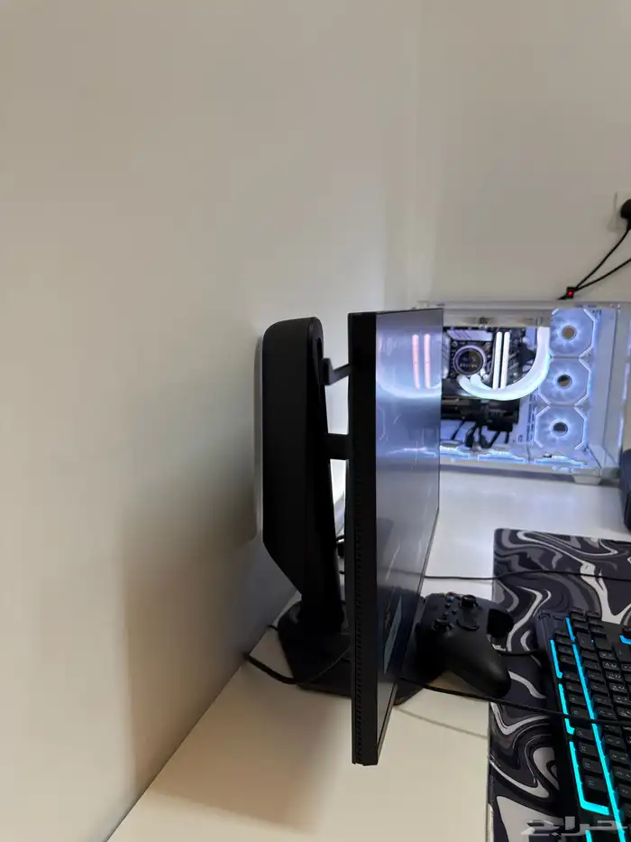 شاشة العاب بي سي وسوني 5 الن وير 360 HZ FPS 1